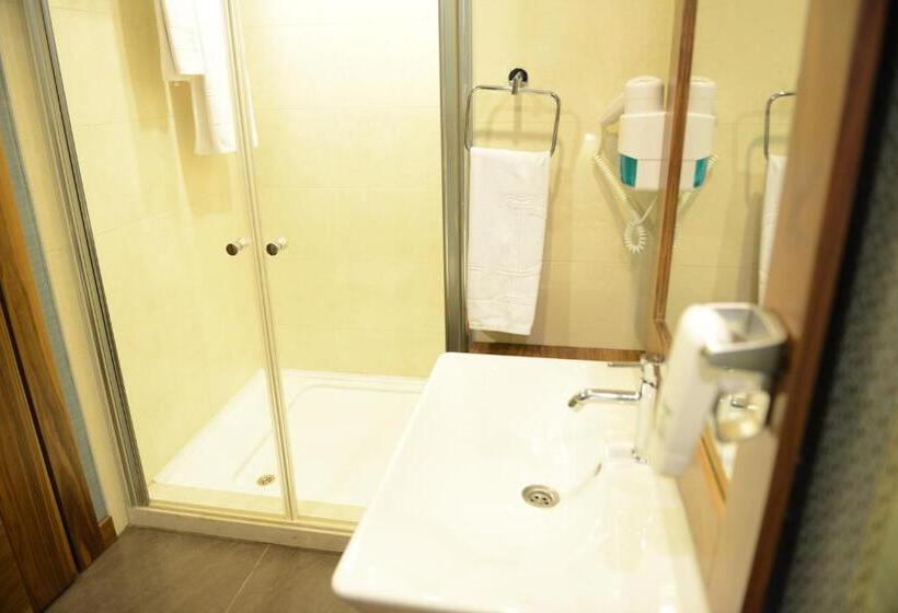 ジュニアスイート, Adana Plaza