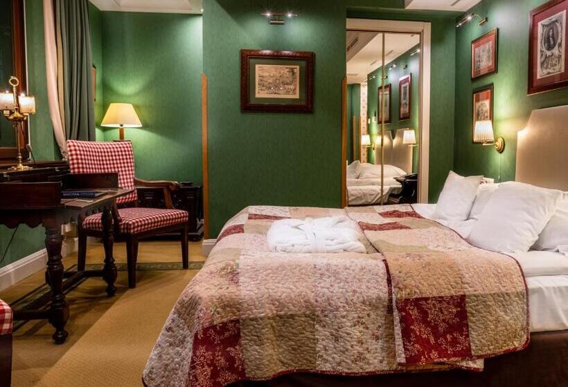 スーペリアールーム, Grodek