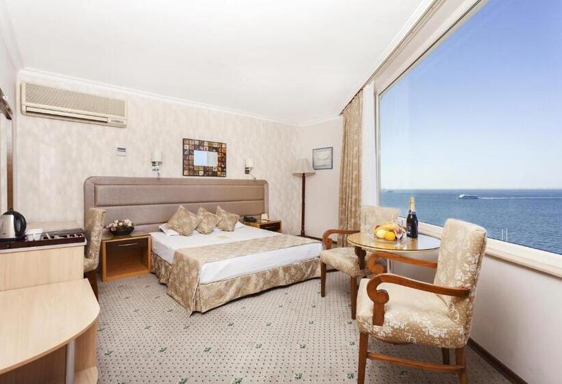 Suíte Júnior Vista Mar, Izmir Palas Otel