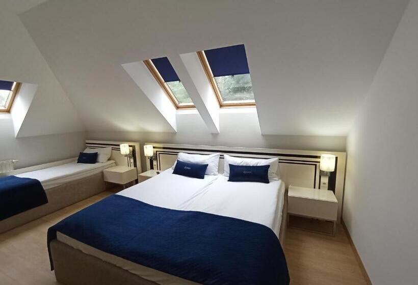 اتاق استاندارد سه نفره, Aparthotel Kontrast