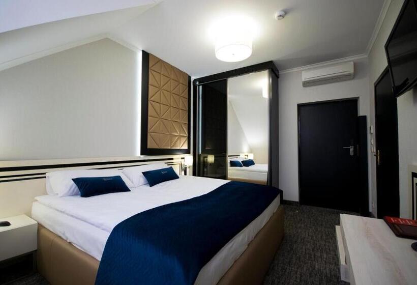 اتاق لوکس, Aparthotel Kontrast