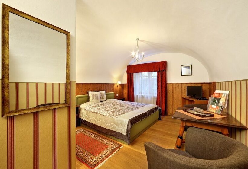 اتاق استاندارد, Garni Konvice