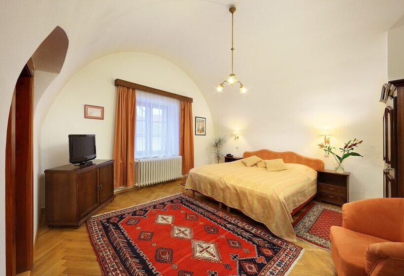 اتاق استاندارد, Garni Konvice