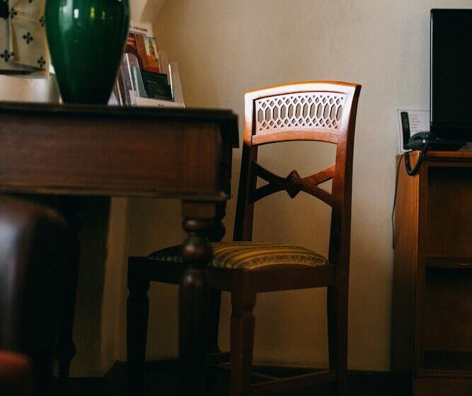 اتاق سوپریور, Garni Konvice