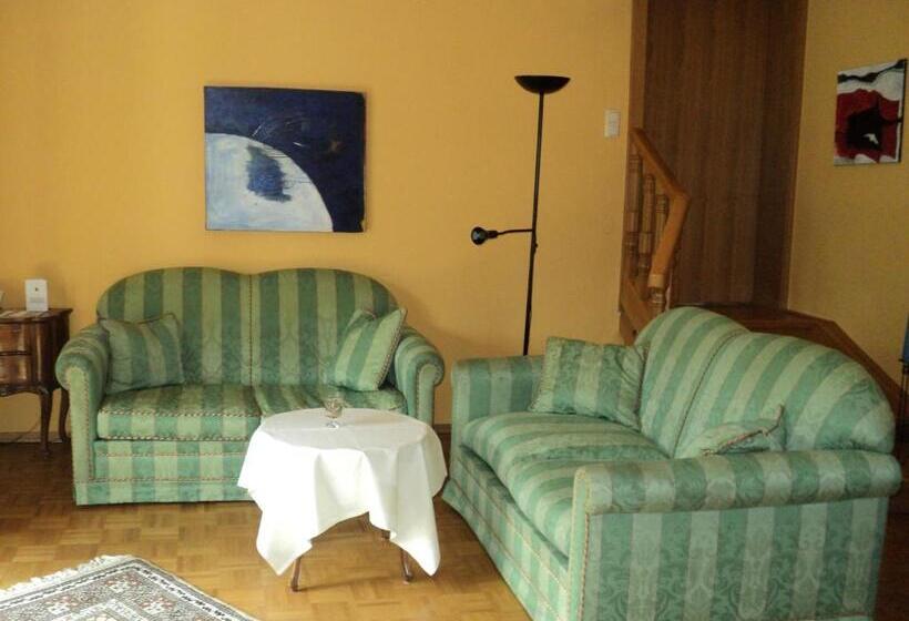 Апартаменты 1 Спальня с Террасой, Kürschner