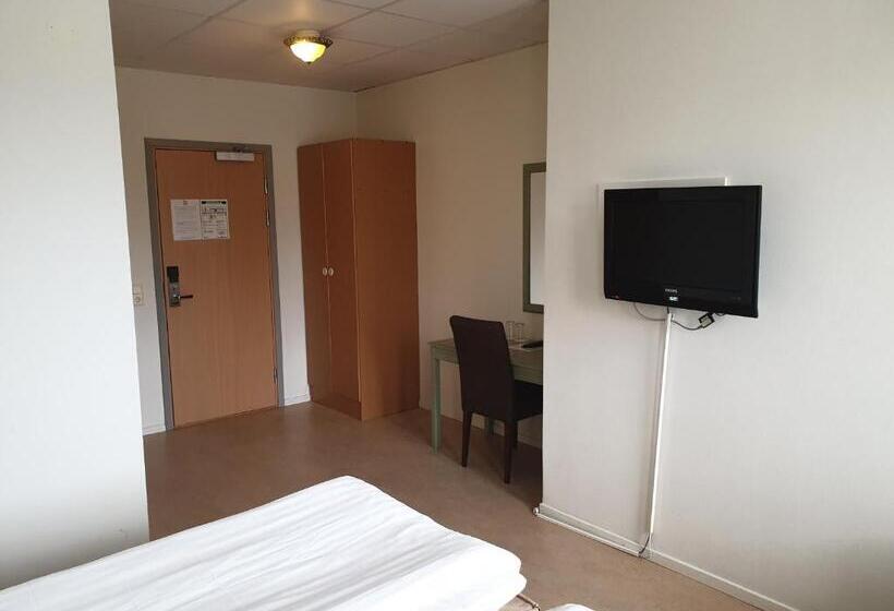 Habitación Basic, Expo Stockholm