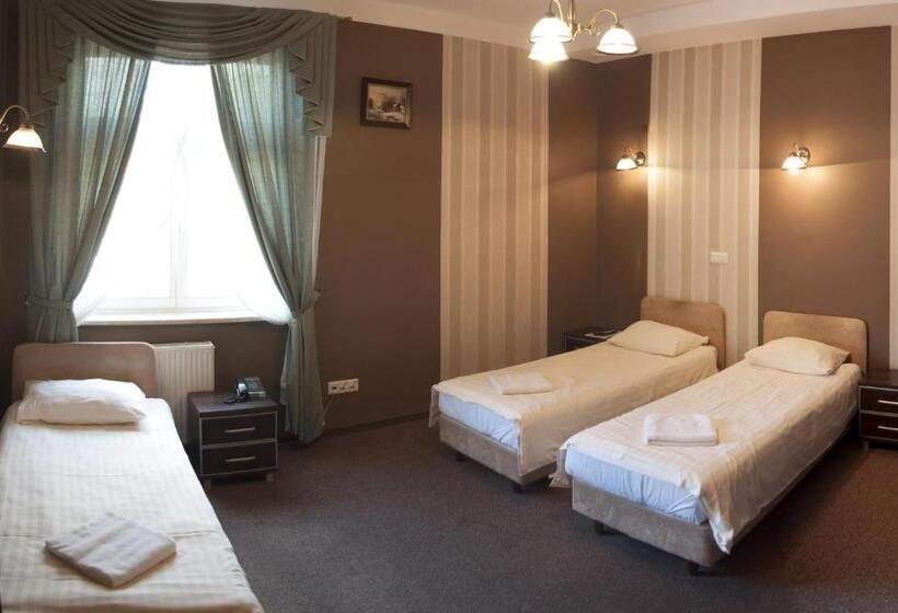 스탠다드 트리플 룸, Nad Rzeczką