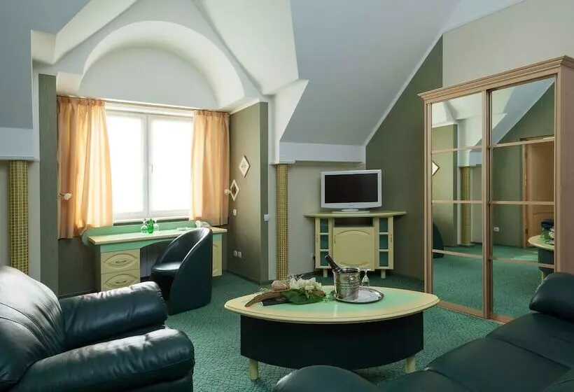 スイート, Oberteich Lux