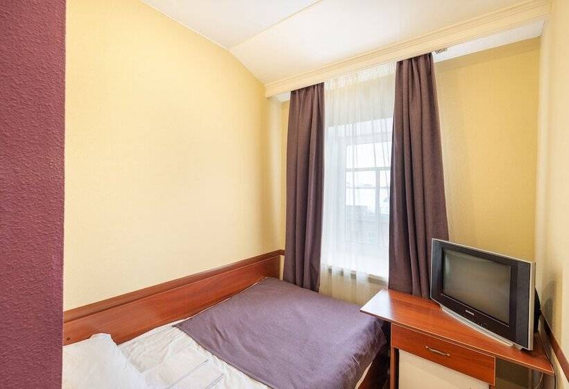 اتاق استاندارد یک نفره, Ra Tambovskaya 11