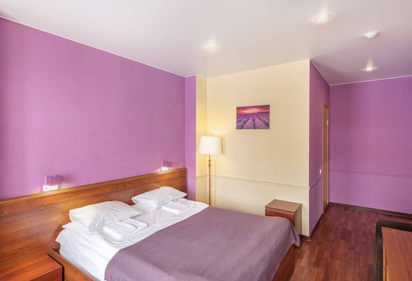 اتاق راحتی, Ra Tambovskaya 11