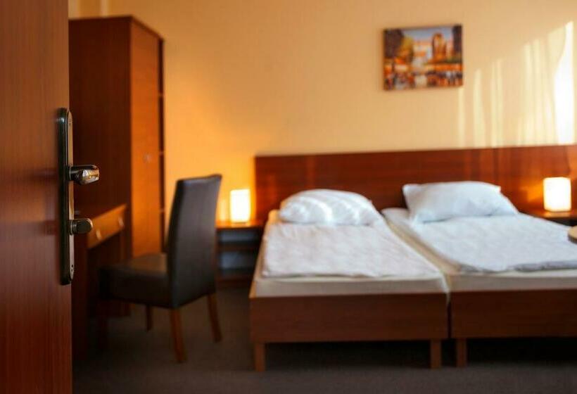 غرفة قياسية, Toreja