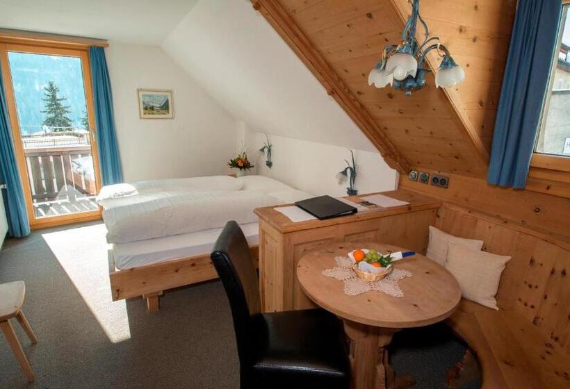 古典房间, Traube