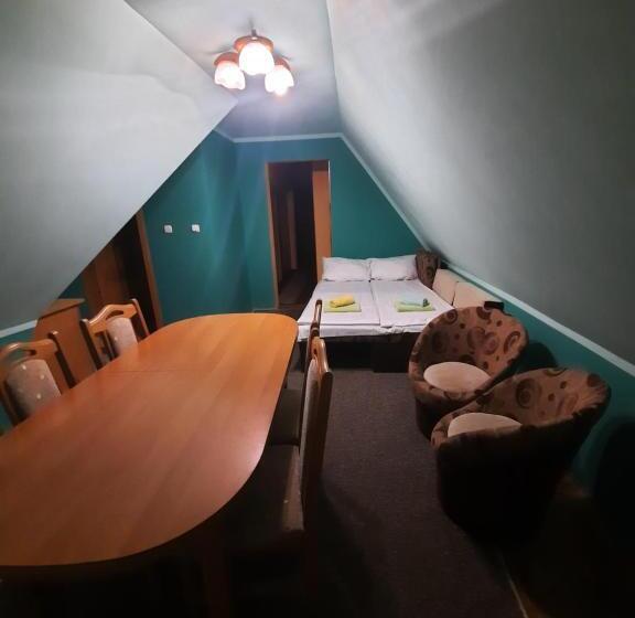 带1个卧室的带阳台的公寓, Willa Marta M Sauna Jacuzzi