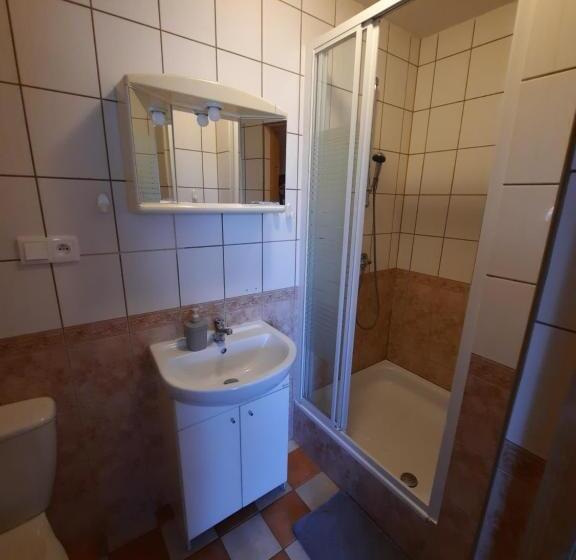 家庭间, Willa Marta M Sauna Jacuzzi