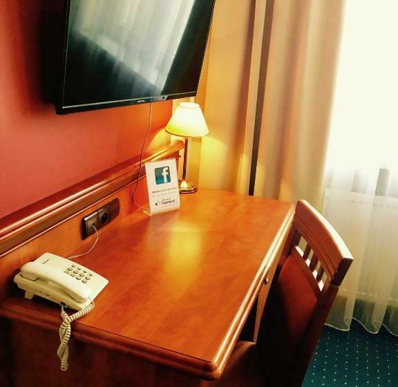 اتاق استاندارد یک نفره, Załęże