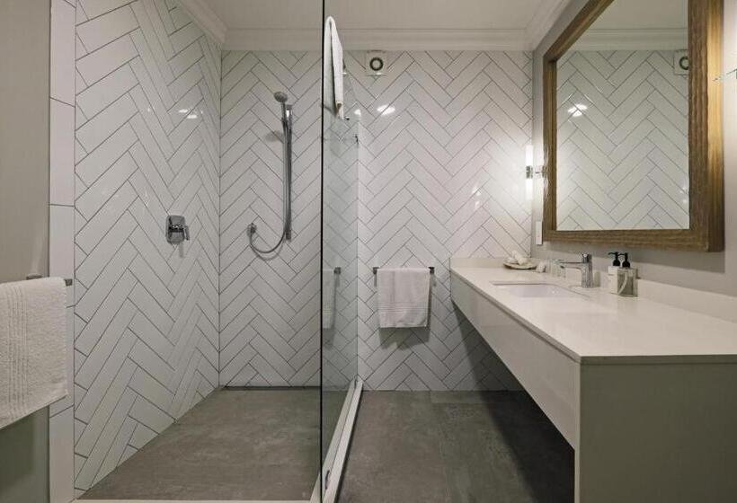 اتاق کلاسیک, Ocean View House