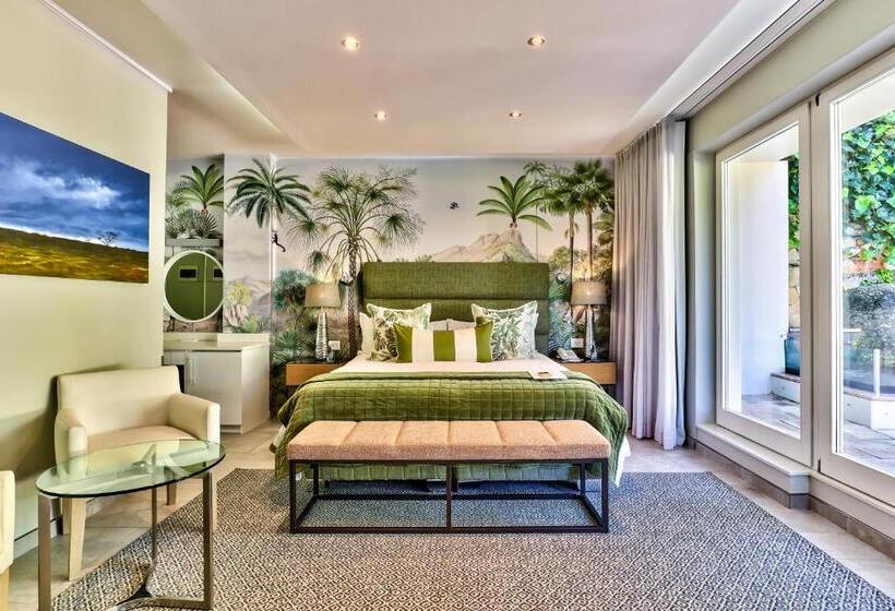 اتاق کلاسیک, Ocean View House