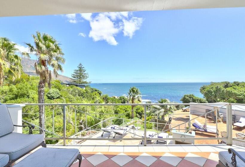 سوییت با چشم‌انداز دریا, Ocean View House