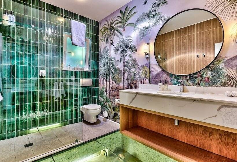 اتاق کلاسیک, Ocean View House