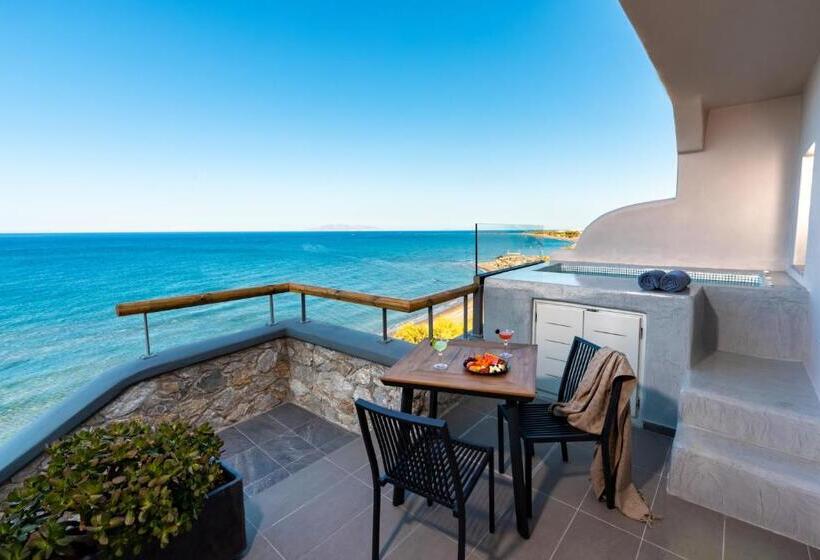 سوییت جونیور با چشم‌انداز دریا, Neoma Luxury Suites