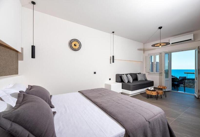 سوییت جونیور با چشم‌انداز دریا, Neoma Luxury Suites