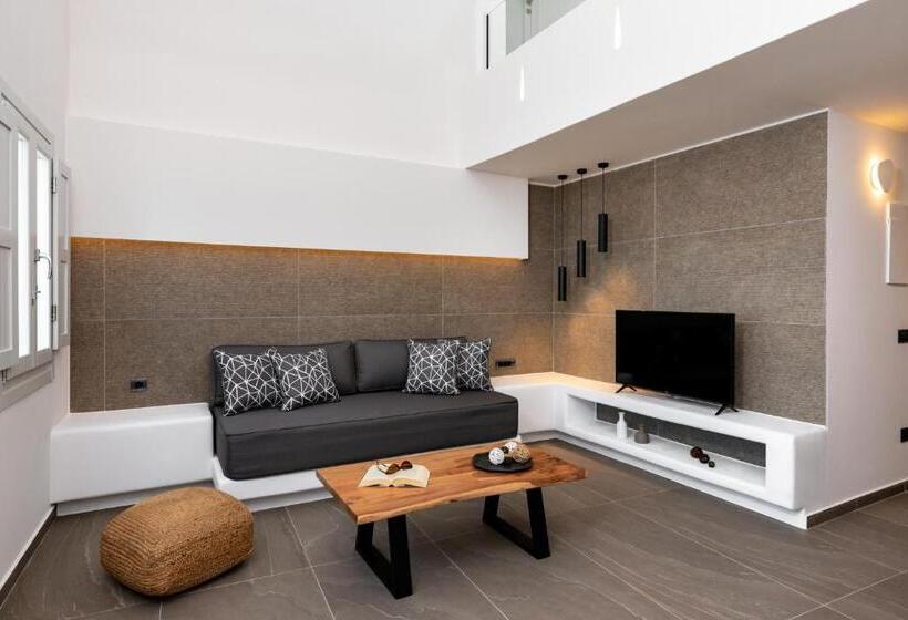 سوییت سوپریور با چشم‌انداز دریا, Neoma Luxury Suites