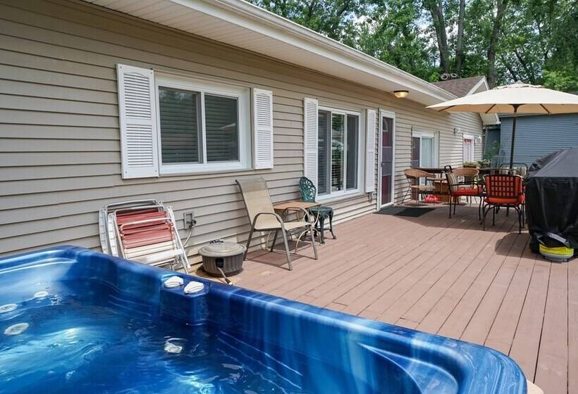 منزل 3 غرف نوم, Paradise Cove Lakeside Cottages