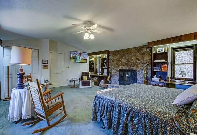 1间卧室的房子, Far Horizons #416