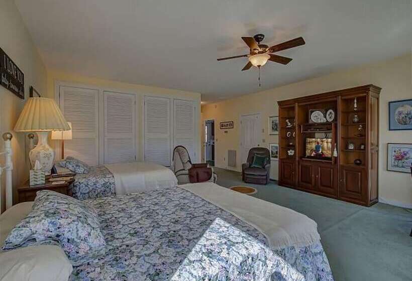 1间卧室的房子, Far Horizons #416