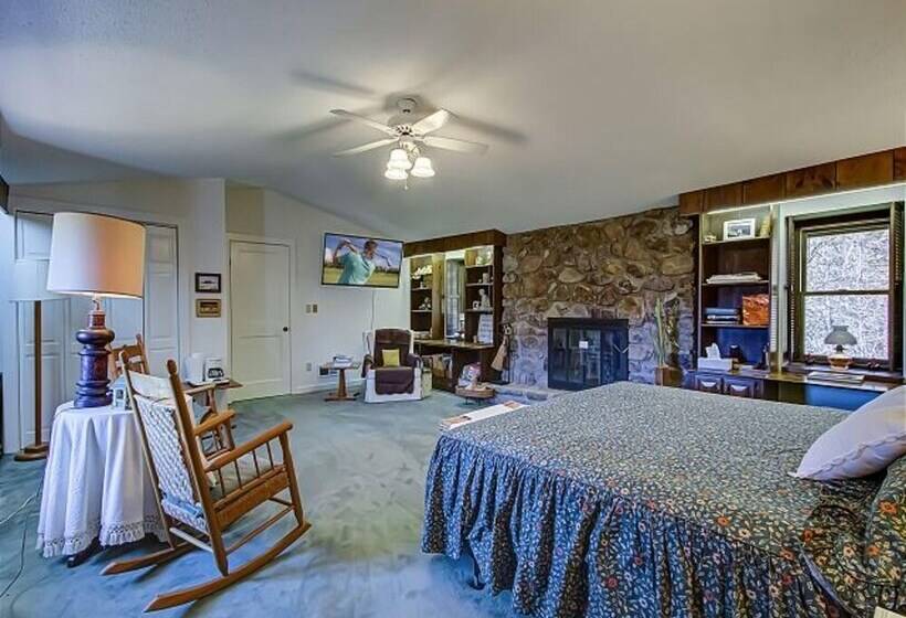 1间卧室的房子, Far Horizons #416