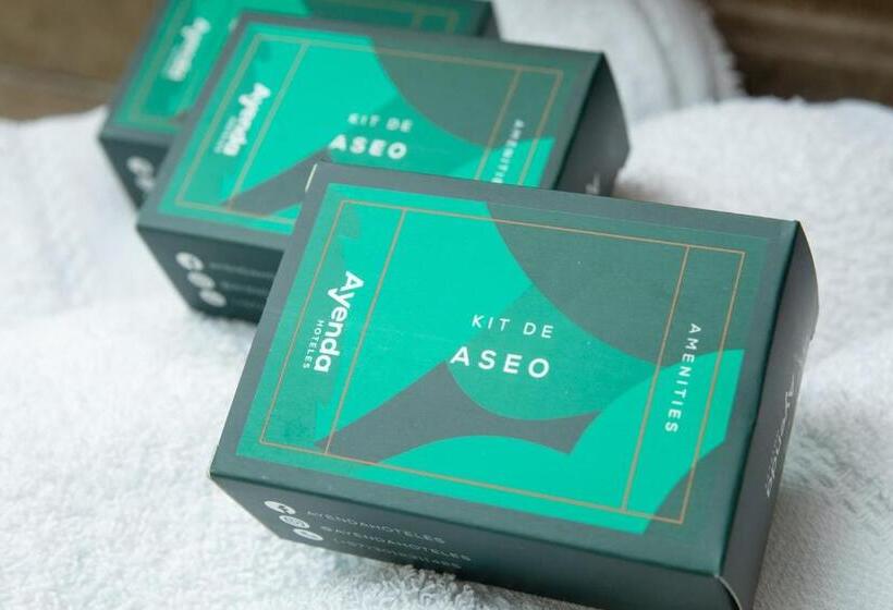 اتاق اکونومی یک تخته, Aston