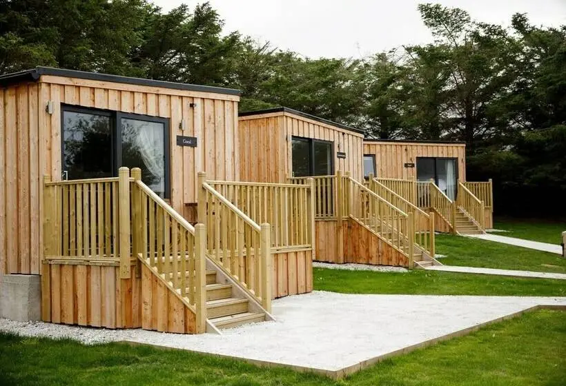 シャレー・デラックス1寝室, House Of Juniper   The Cabins