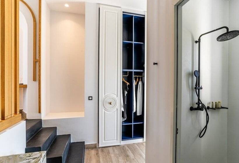 Suite Deluxe Vista Mar, Cresanto Luxury Suites