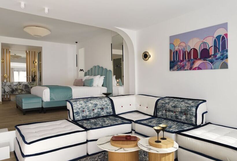 Suite Superior Vista Mar, Cresanto Luxury Suites