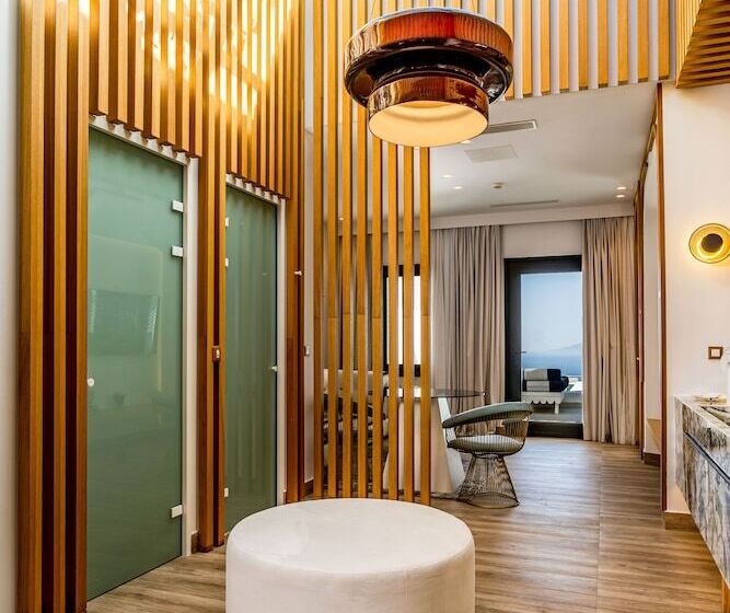 Suite Presidencial, Cresanto Luxury Suites