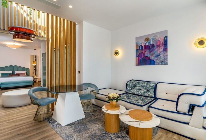 Suite Presidencial, Cresanto Luxury Suites