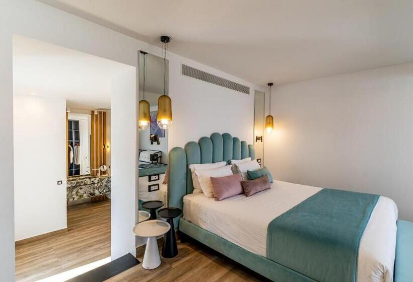 Suite Deluxe Vista Mar, Cresanto Luxury Suites