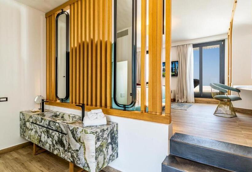 Suite Deluxe Vista Mar, Cresanto Luxury Suites