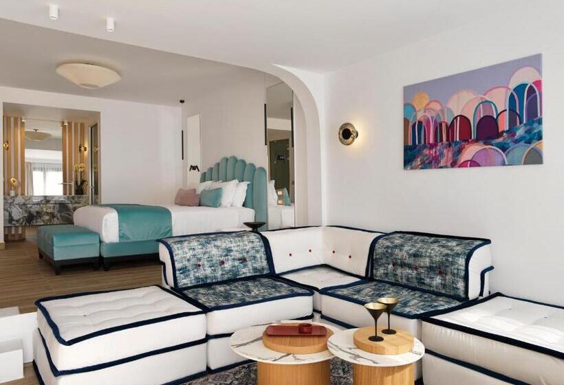 Suite Superior Vista Mar, Cresanto Luxury Suites