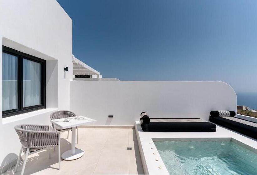 سوییت سوپریور با چشم‌انداز دریا, Cresanto Luxury Suites