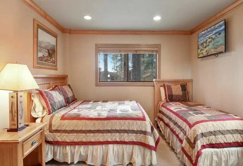 1ベッドルームハウス, Incline Village Tranquility