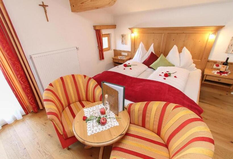 غرفة قياسية, Herzoghof