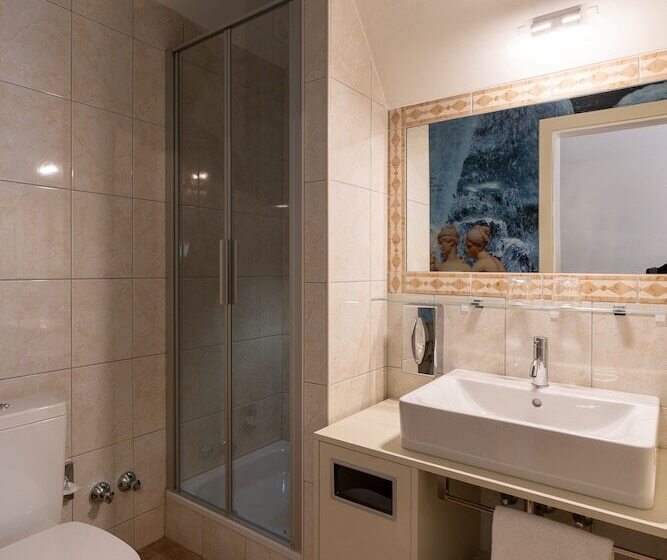 스탠다드 룸 거실포함, Amedia Plaza Wels, Trademark Collection By Wyndham