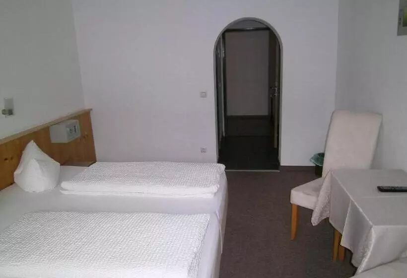 スタンダードルーム, Gasthof Hotel Kirchenwirt