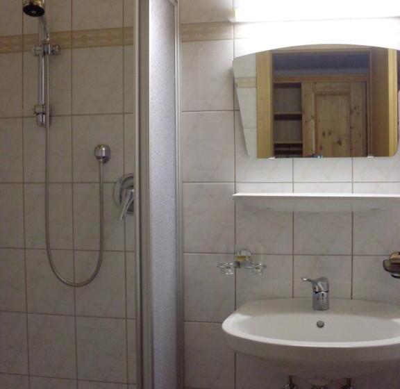Номер Стандарт, Frühstückspension Gschwandthof