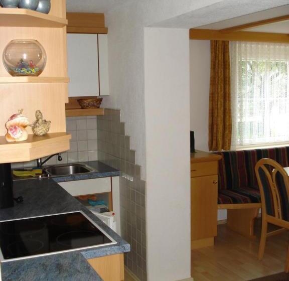 דירת שני חדרים, Haus Venetblick