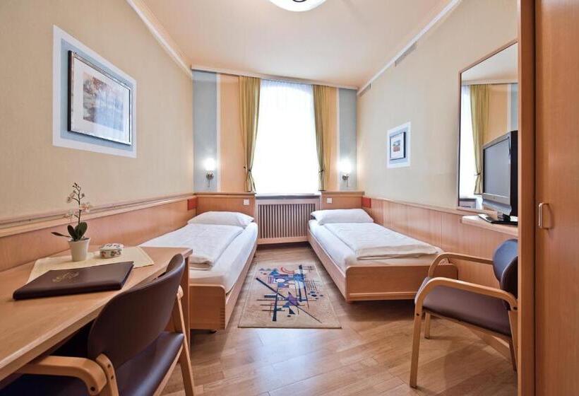 标准间, Pension Martha