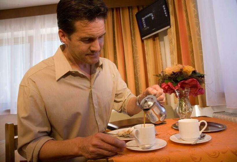 Номер Стандарт, Sonne