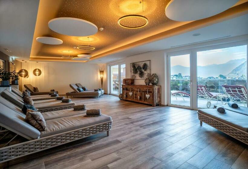 חדר סטנדרט, Vier Jahreszeiten Wellnessresort Achensee