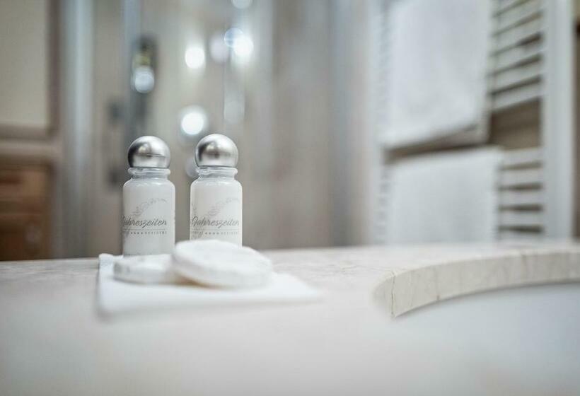 חדר סטנדרט, Vier Jahreszeiten Wellnessresort Achensee